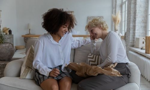 Choose a unique Gifts for friends at Art Wow